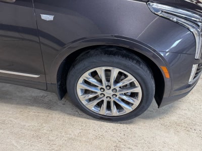 2017 Cadillac XT5 Platinum AWD