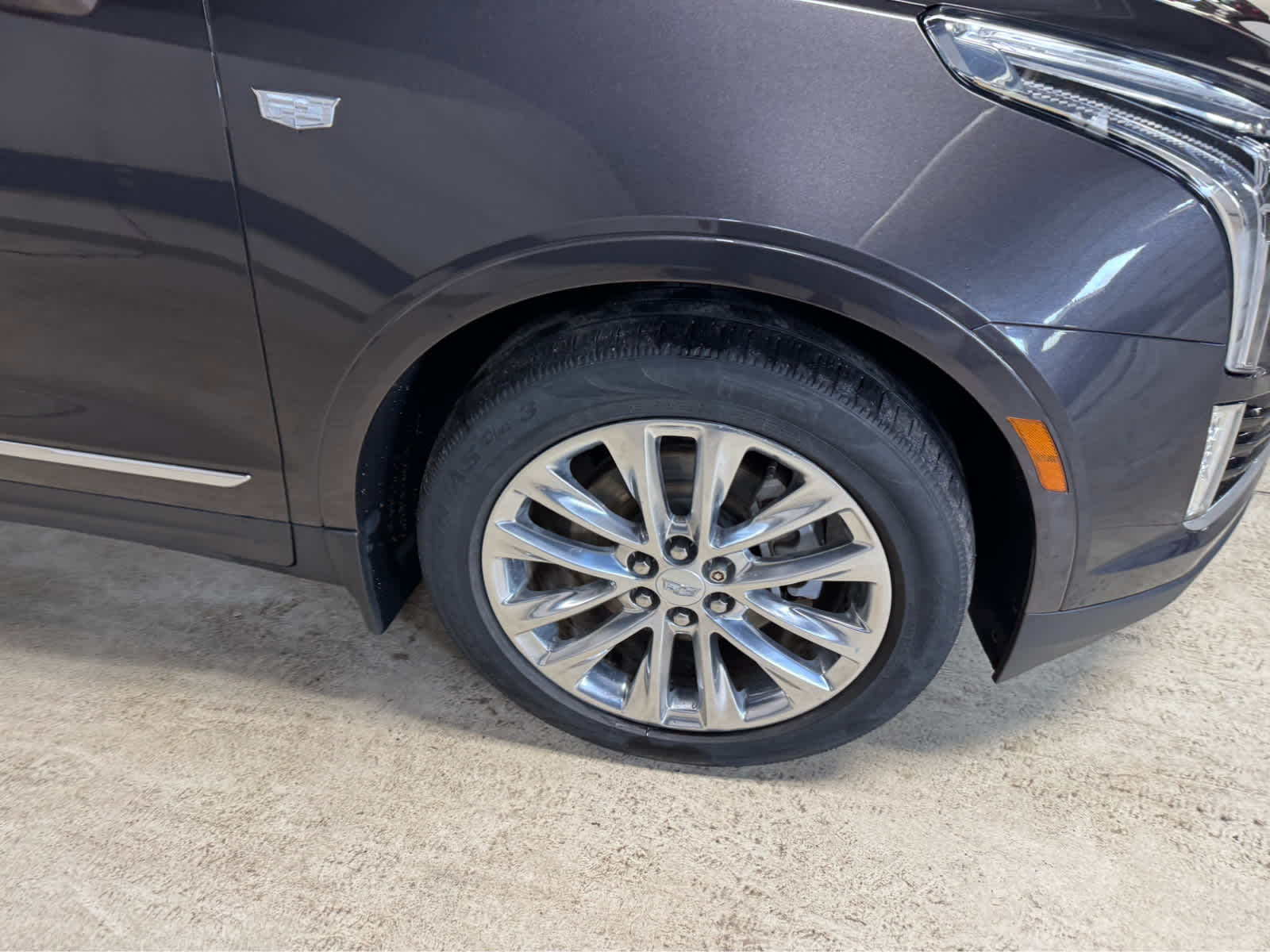 2017 Cadillac XT5 Platinum AWD