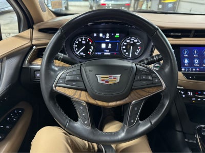2023 Cadillac XT5 Premium Luxury