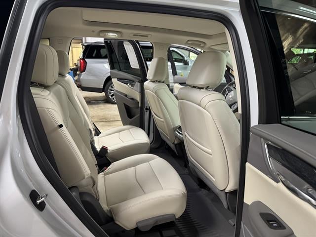 2023 Cadillac XT6 AWD Premium Luxury