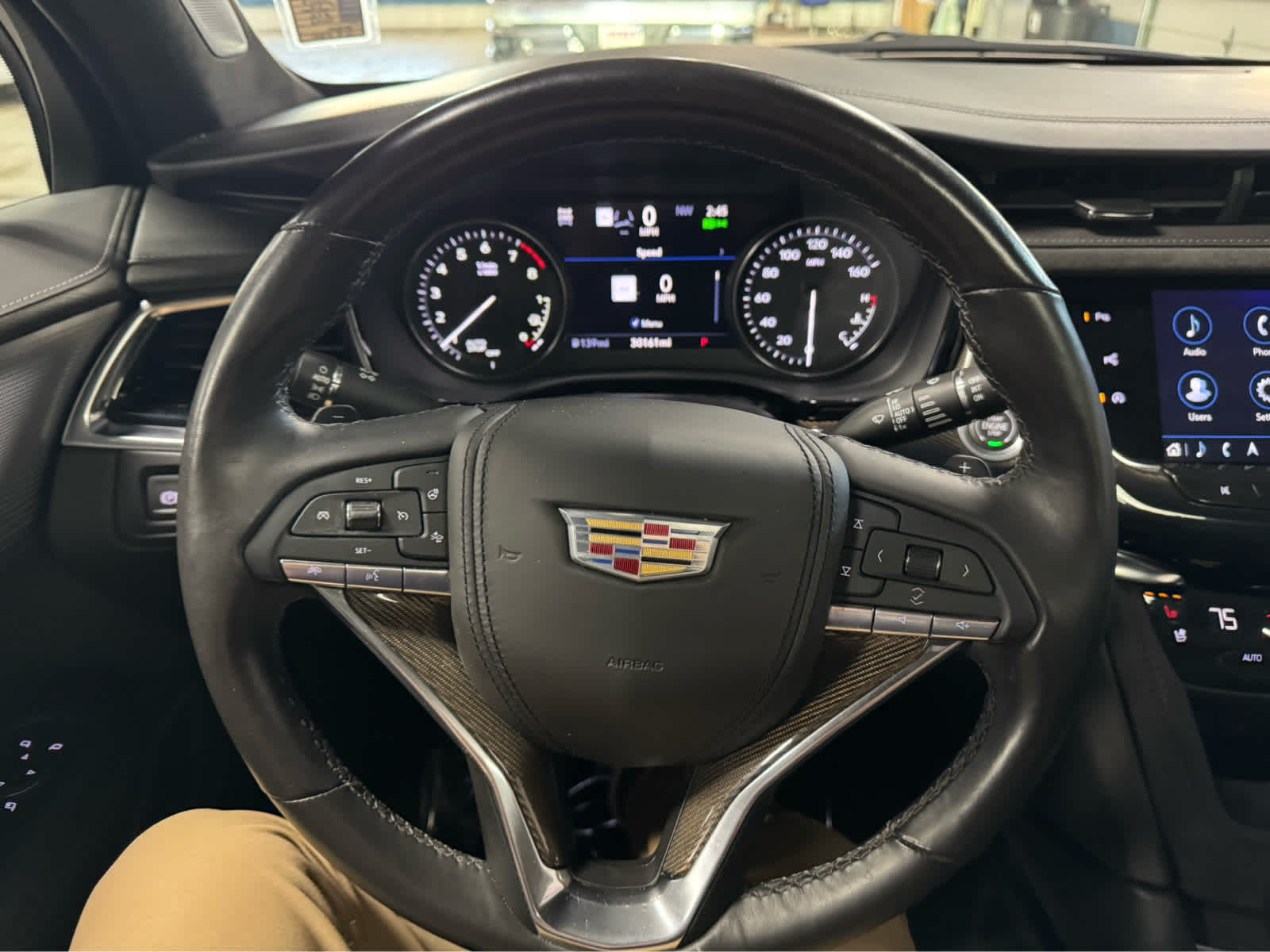 2023 Cadillac XT6 Premium Luxury