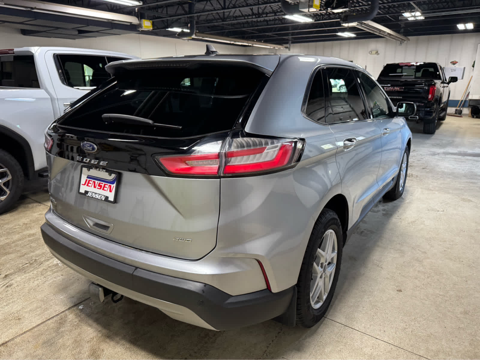 2022 Ford Edge SEL