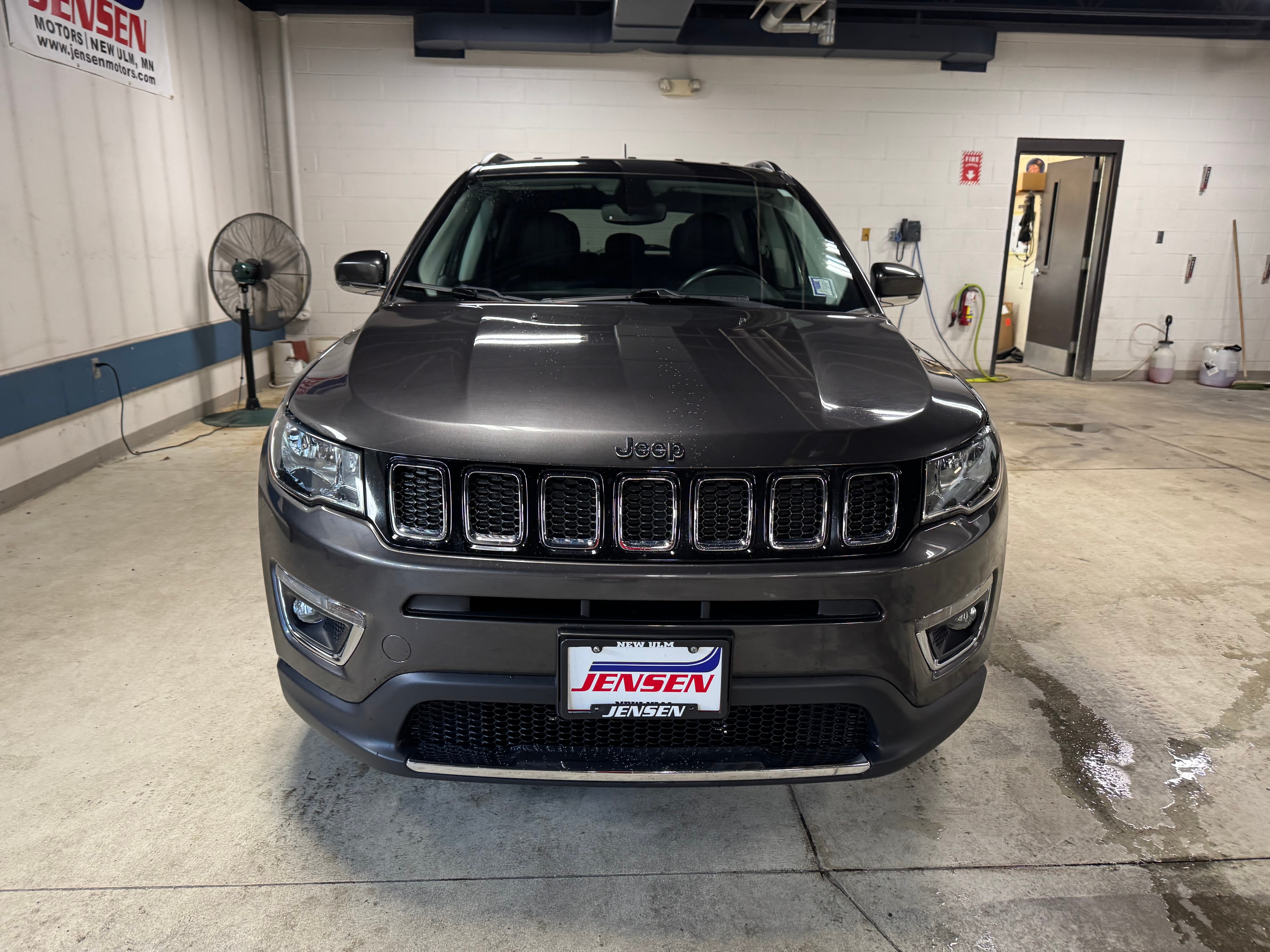Used 2019 Jeep Compass Limited with VIN 3C4NJDCBXKT618391 for sale in New Ulm, Minnesota
