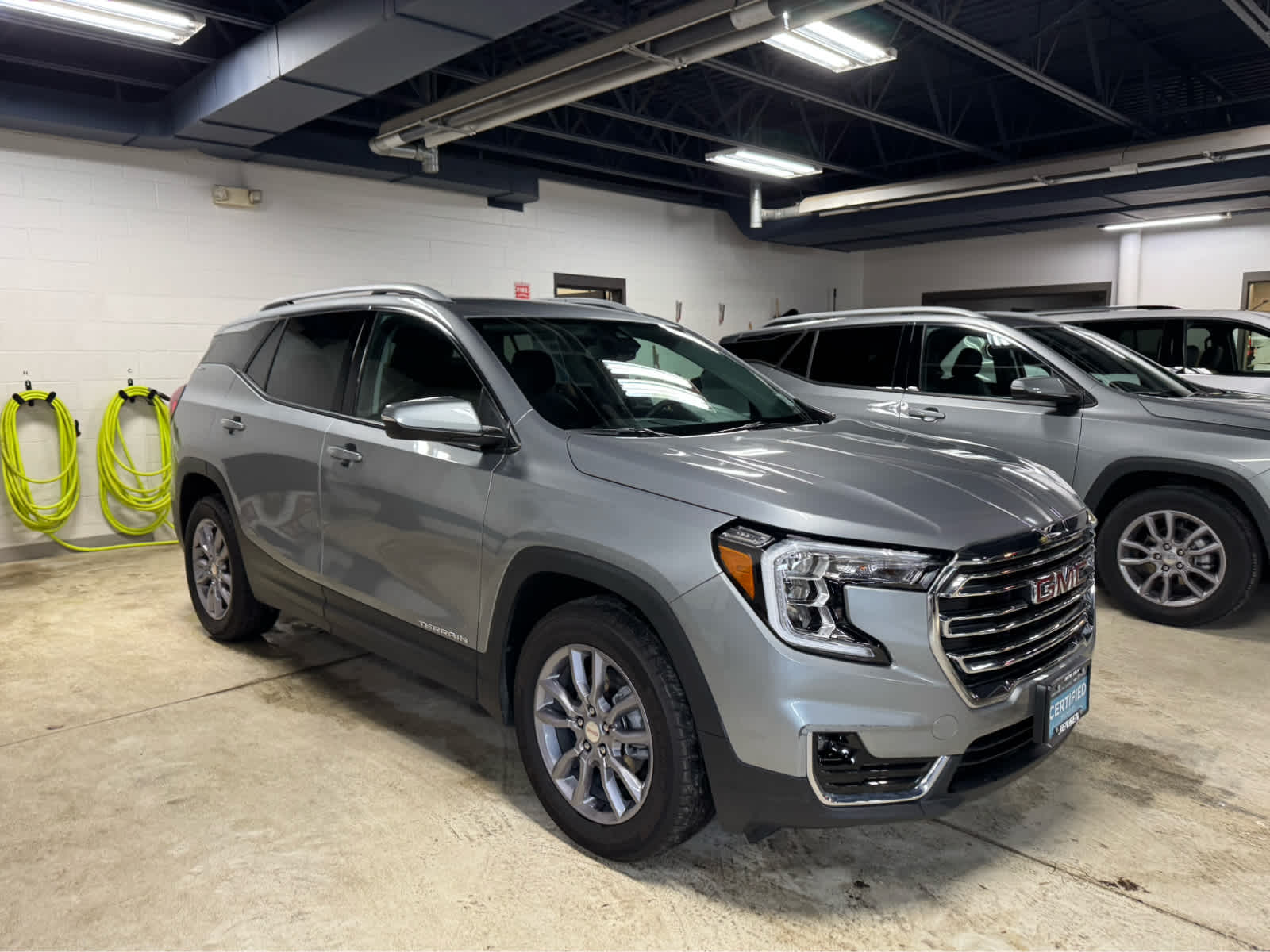 2024 GMC Terrain SLT