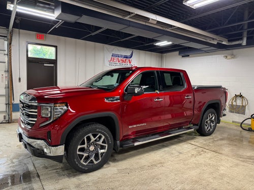 2025 GMC Sierra 1500 SLT