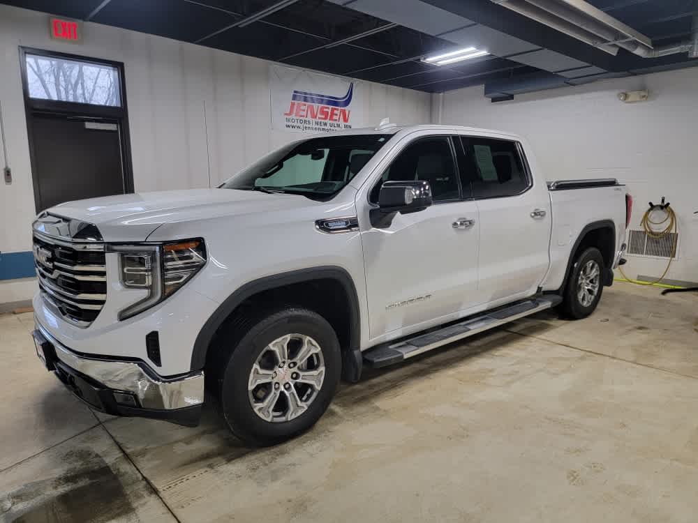 2022 GMC Sierra 1500 SLT