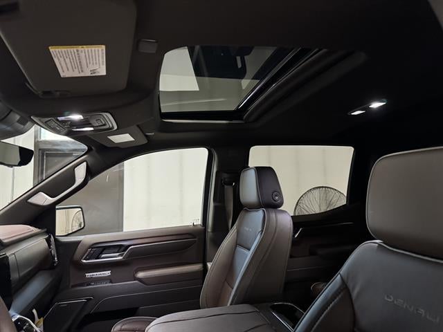 2026 GMC Sierra 1500 Denali - Photo 17
