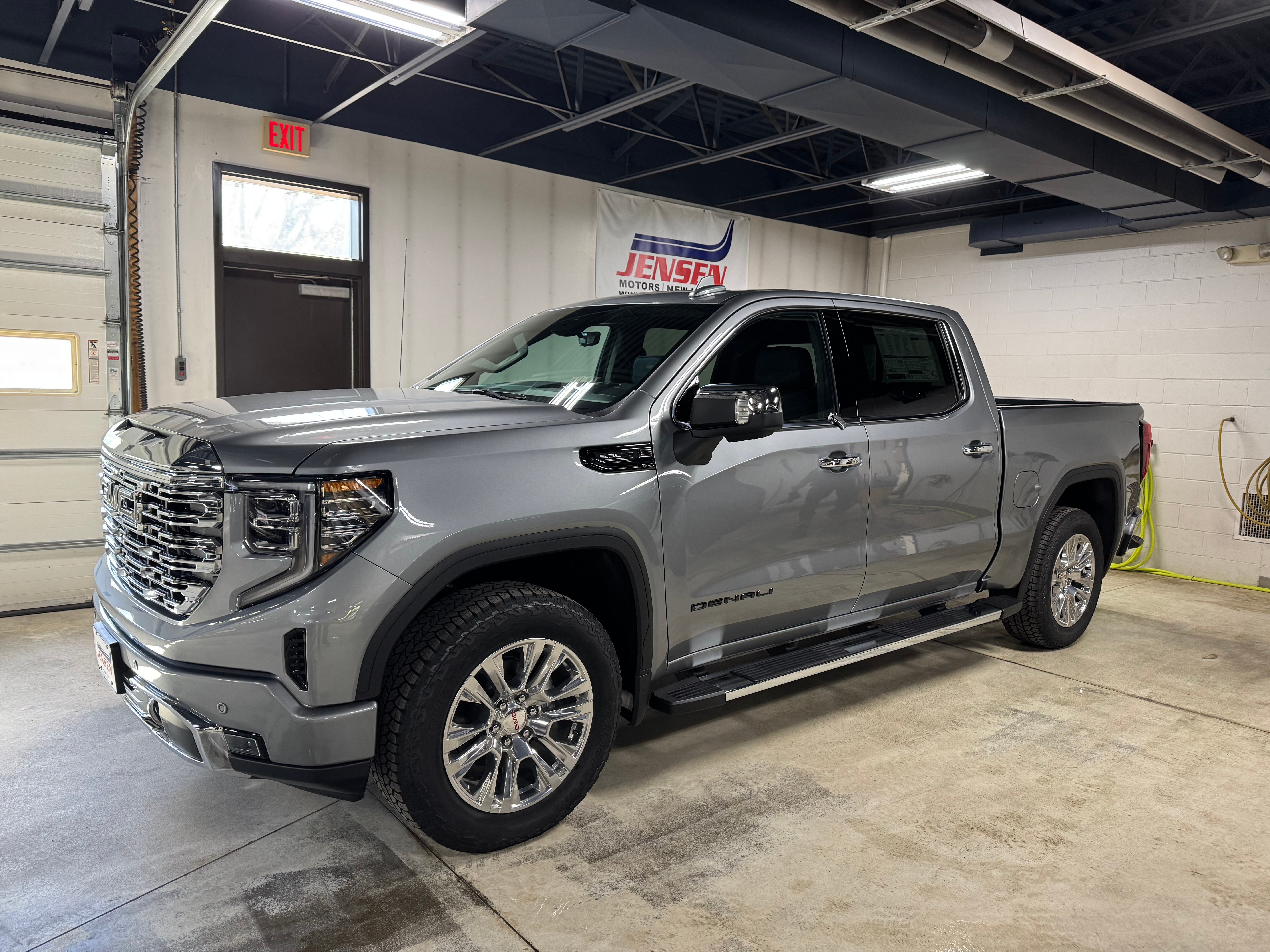 2026 GMC Sierra 4WD Crew Cab Standard Box Denali's photo