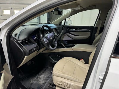 2020 Buick Enclave Essence