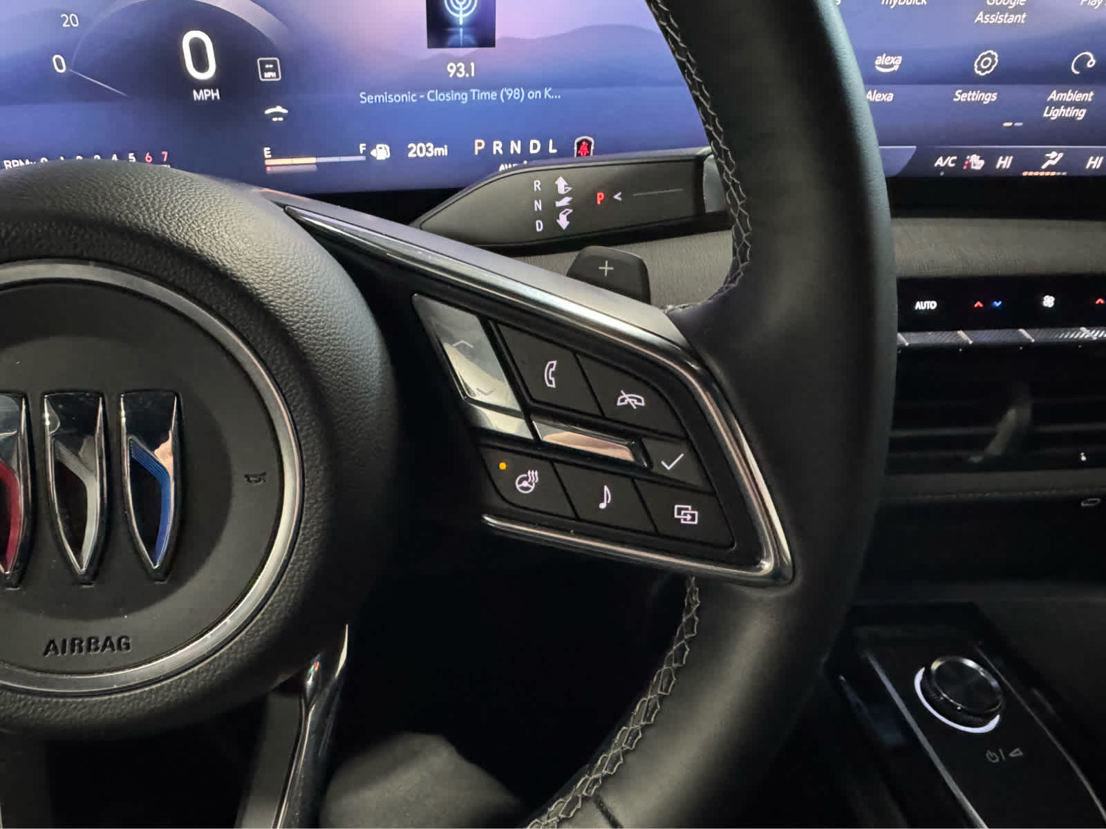 2025 Buick Enclave Preferred