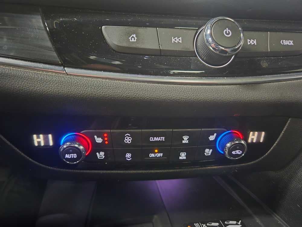 2023 Buick Enclave Premium