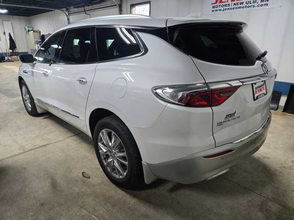 2023 Buick Enclave Premium
