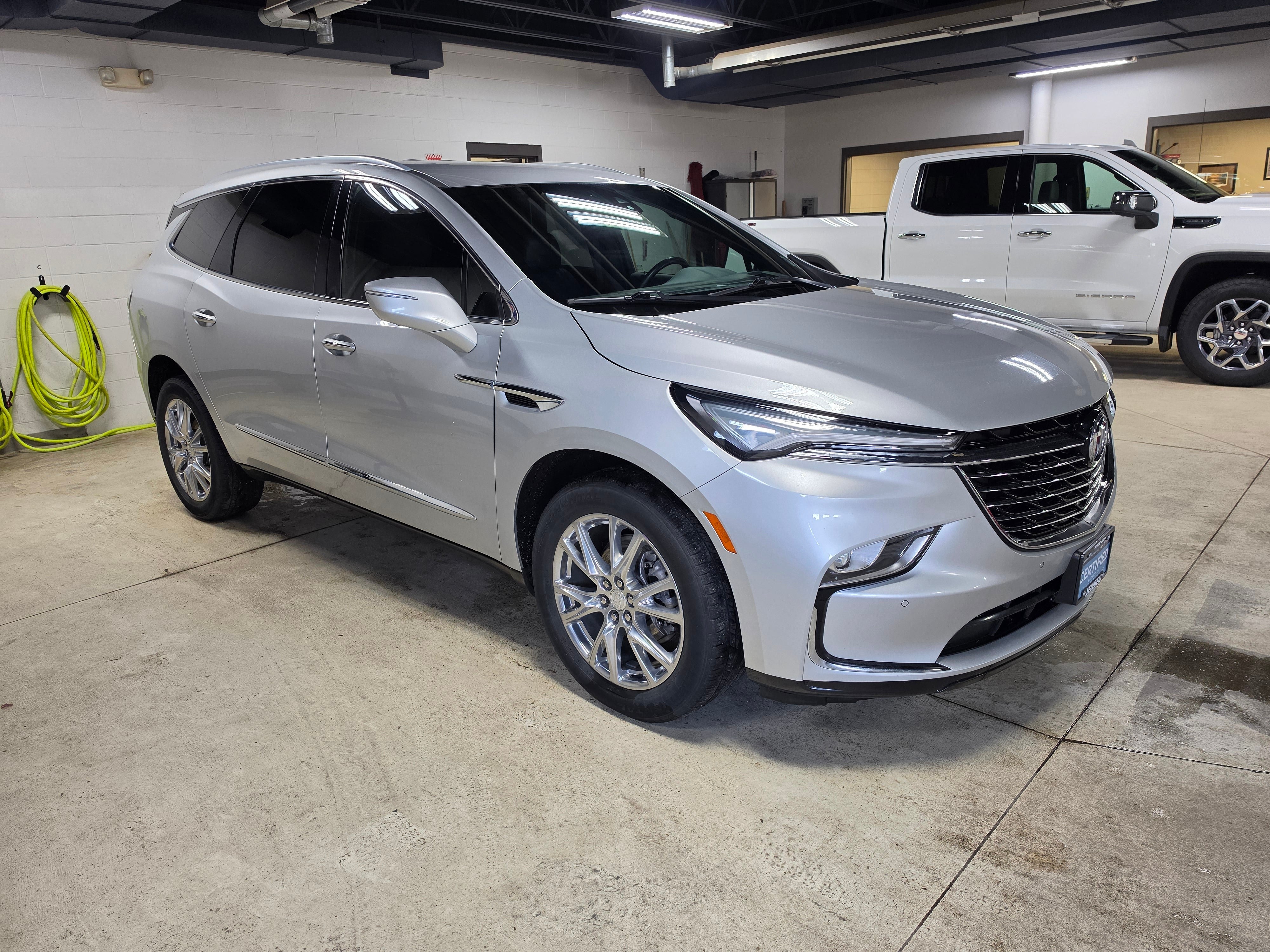 2022 Buick Enclave Premium