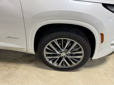 2025 Buick Enclave Avenir