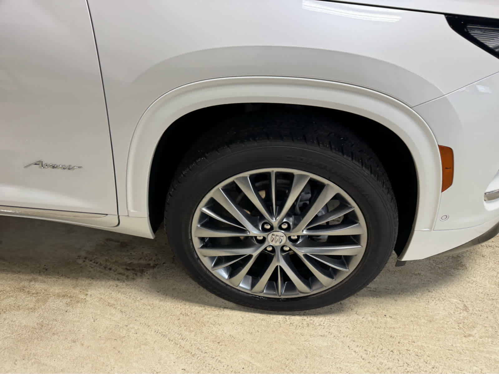 2025 Buick Enclave Avenir