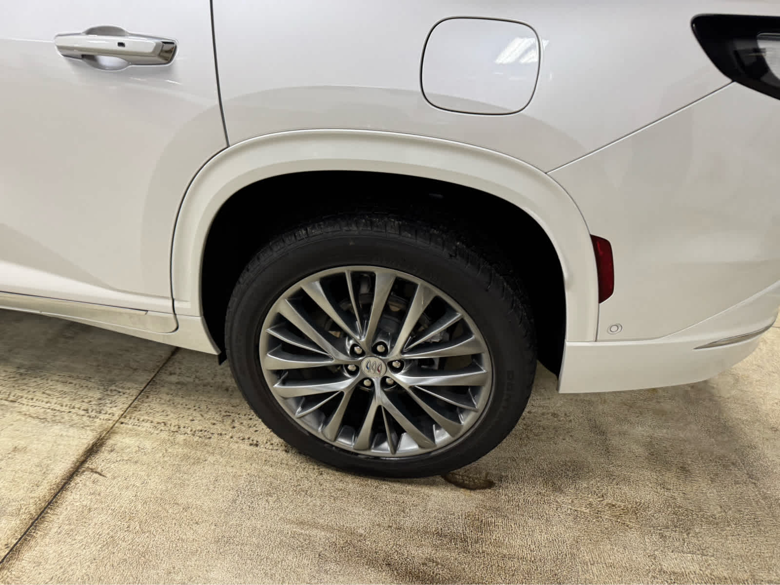 2025 Buick Enclave Avenir