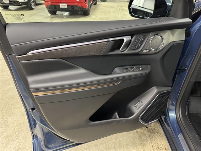 2026 Buick Enclave Avenir - Photo 17