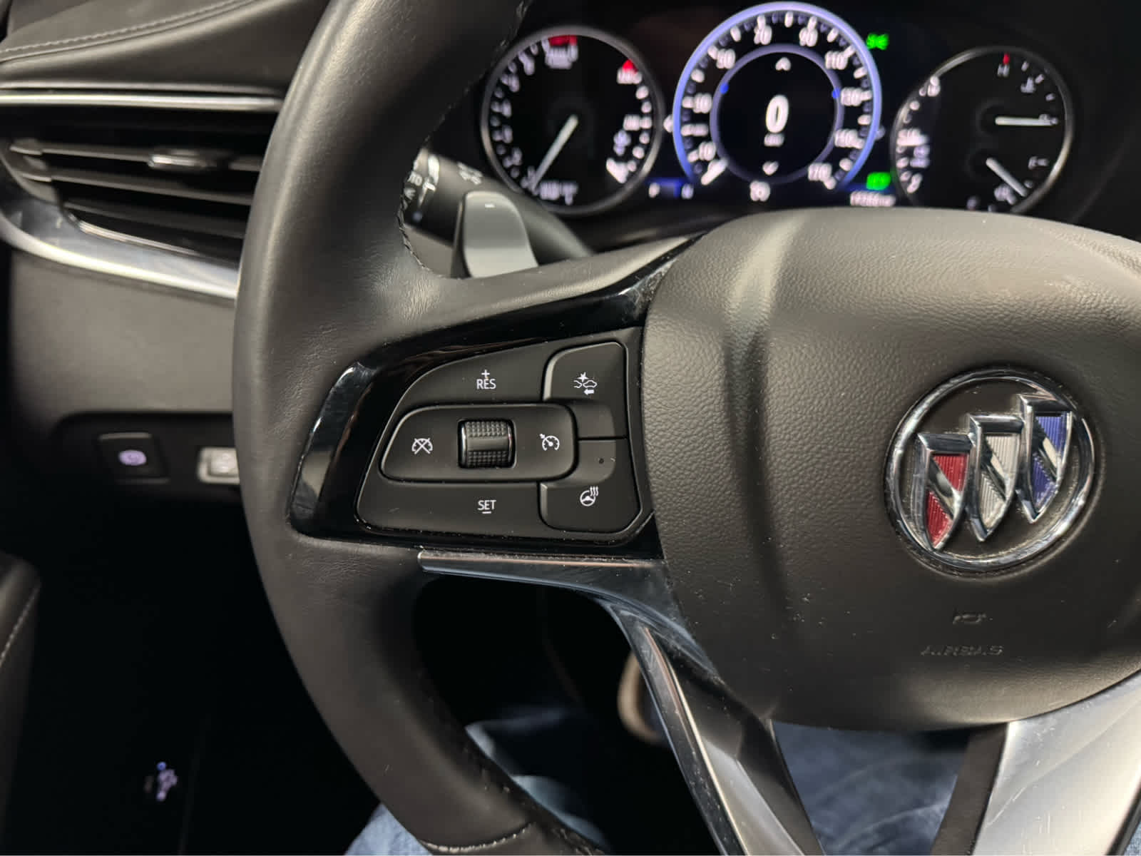 2024 Buick Enclave Avenir