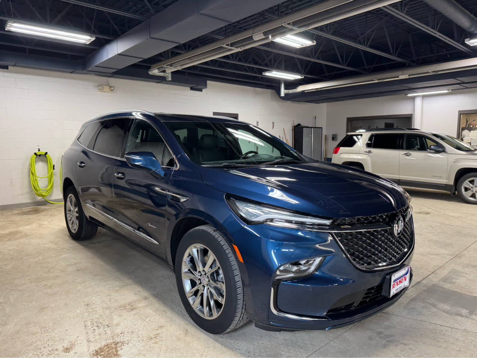 2024 Buick Enclave Avenir