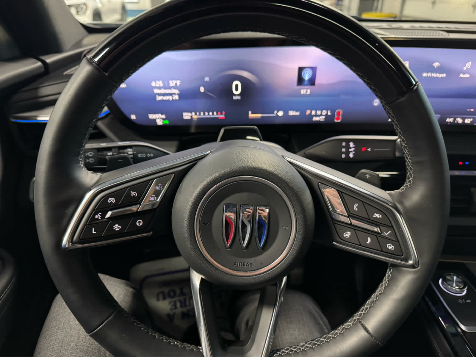 2025 Buick Enclave Avenir