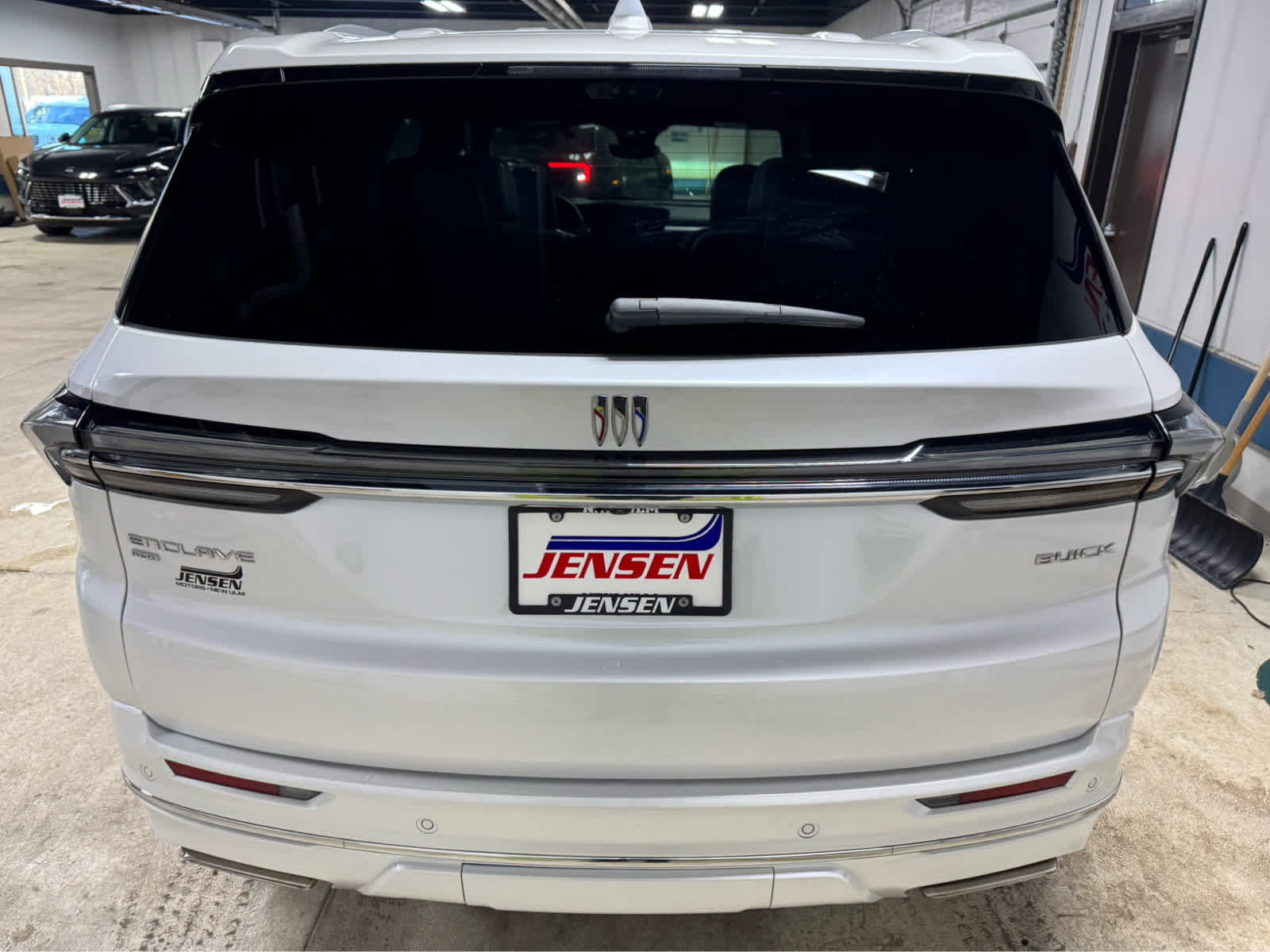 2025 Buick Enclave Avenir