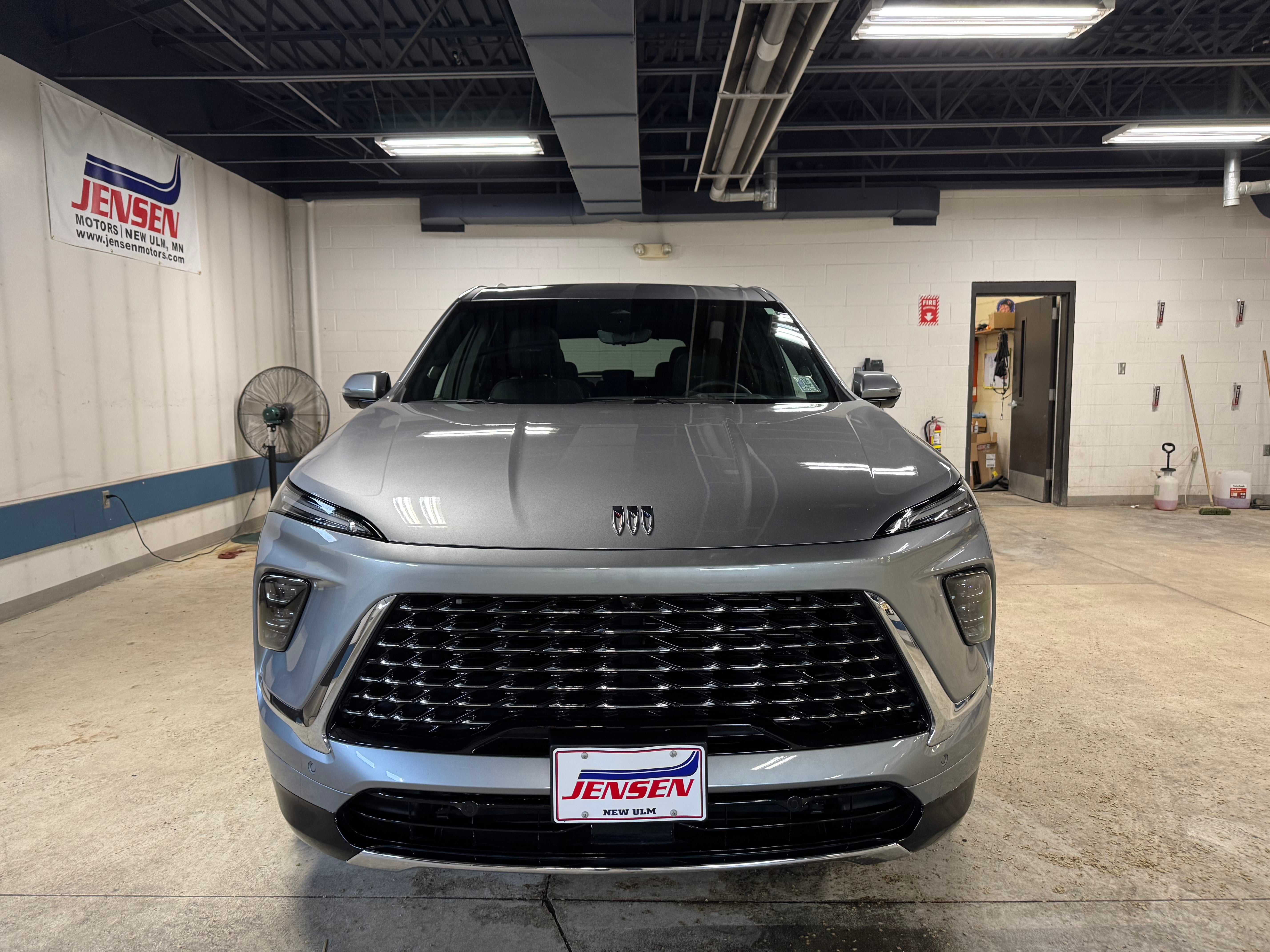 Certified 2025 Buick Enclave Avenir with VIN 5GAEVCRS8SJ103307 for sale in New Ulm, Minnesota