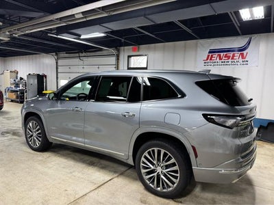 2025 Buick Enclave Avenir