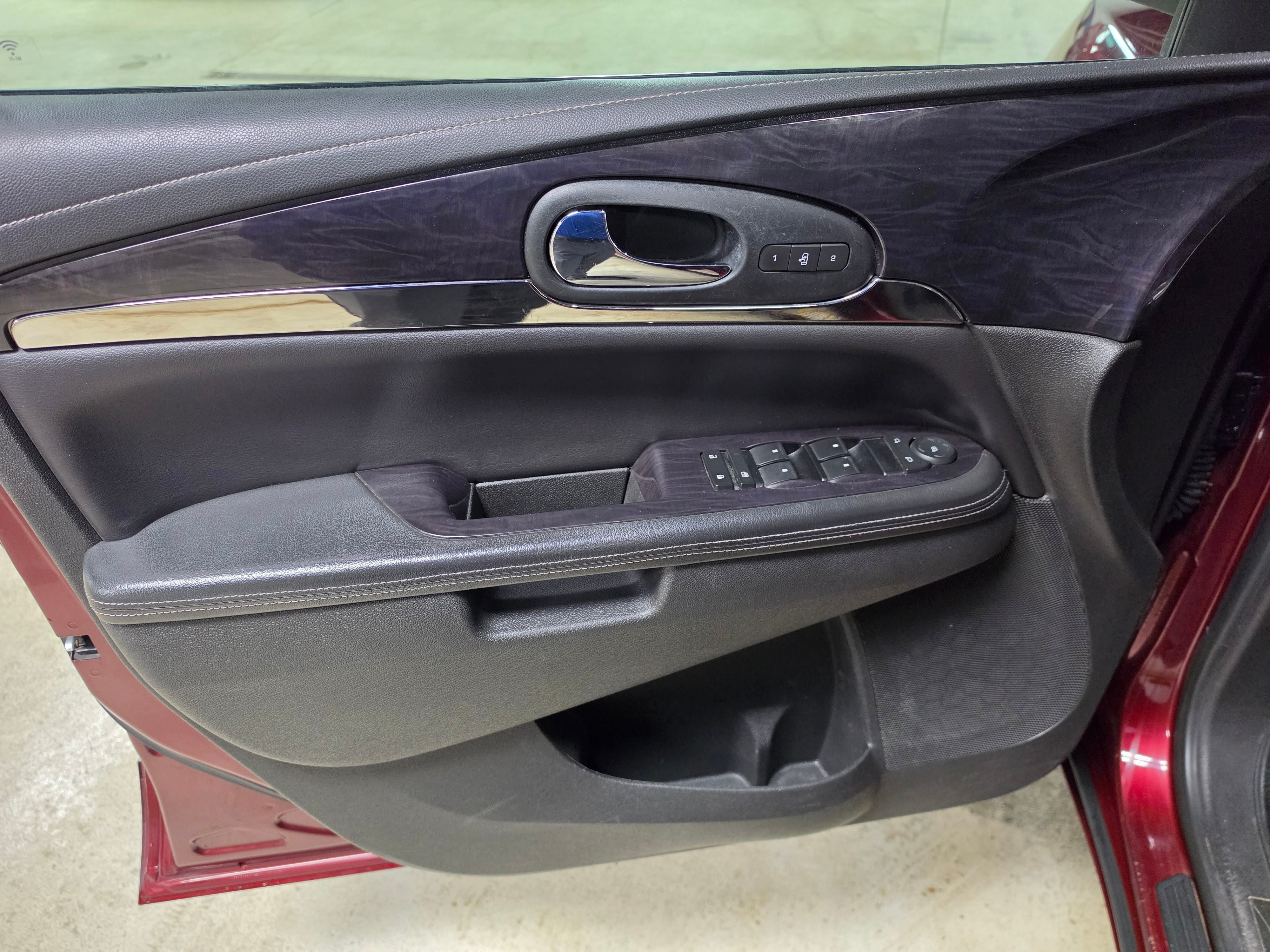 2017 Buick Enclave Leather