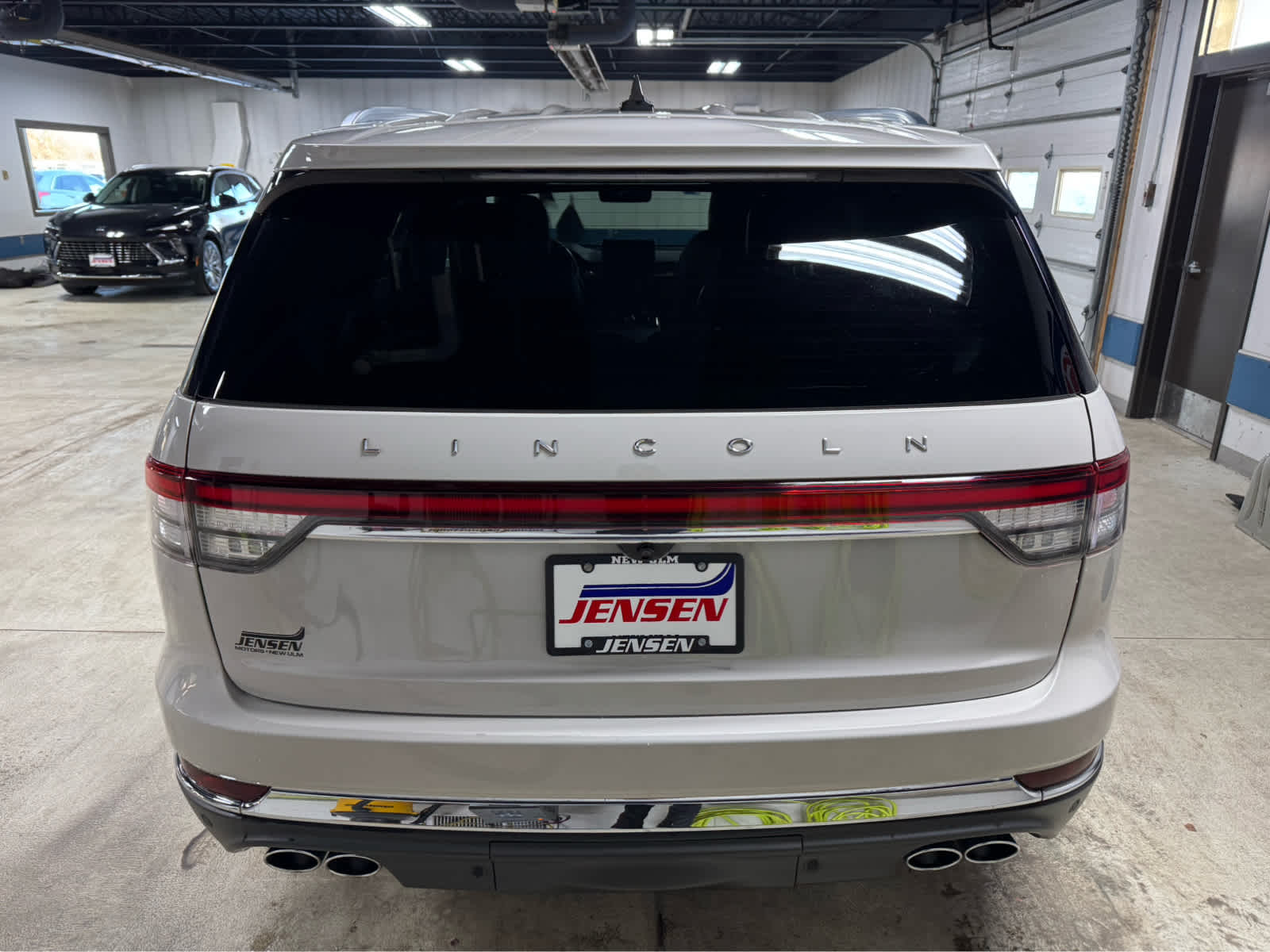 2022 Lincoln Aviator Reserve