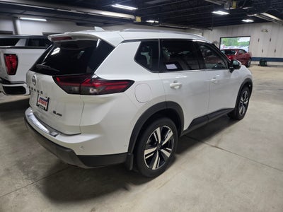 2024 Nissan Rogue SL